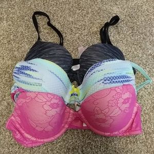 Vs Pink bras all 34B